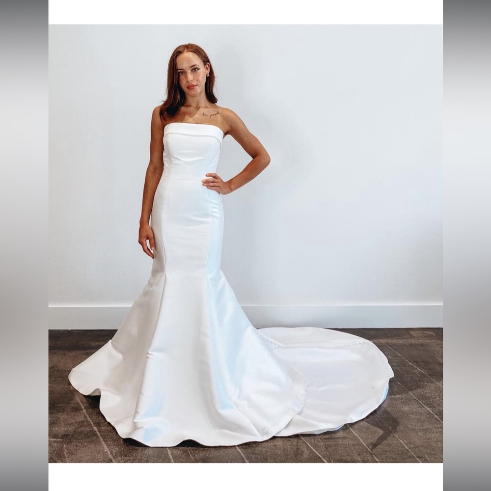 Stella York 7099 NWT Size 16